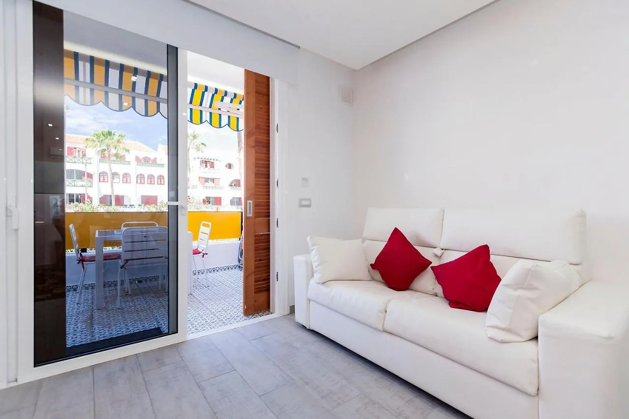 Apartamento Estudio 1 Sara en Playa de Las America Costa Adeje  España